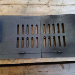 Invicta Grille Gauche Poele Kazan Sol Alt Plaka